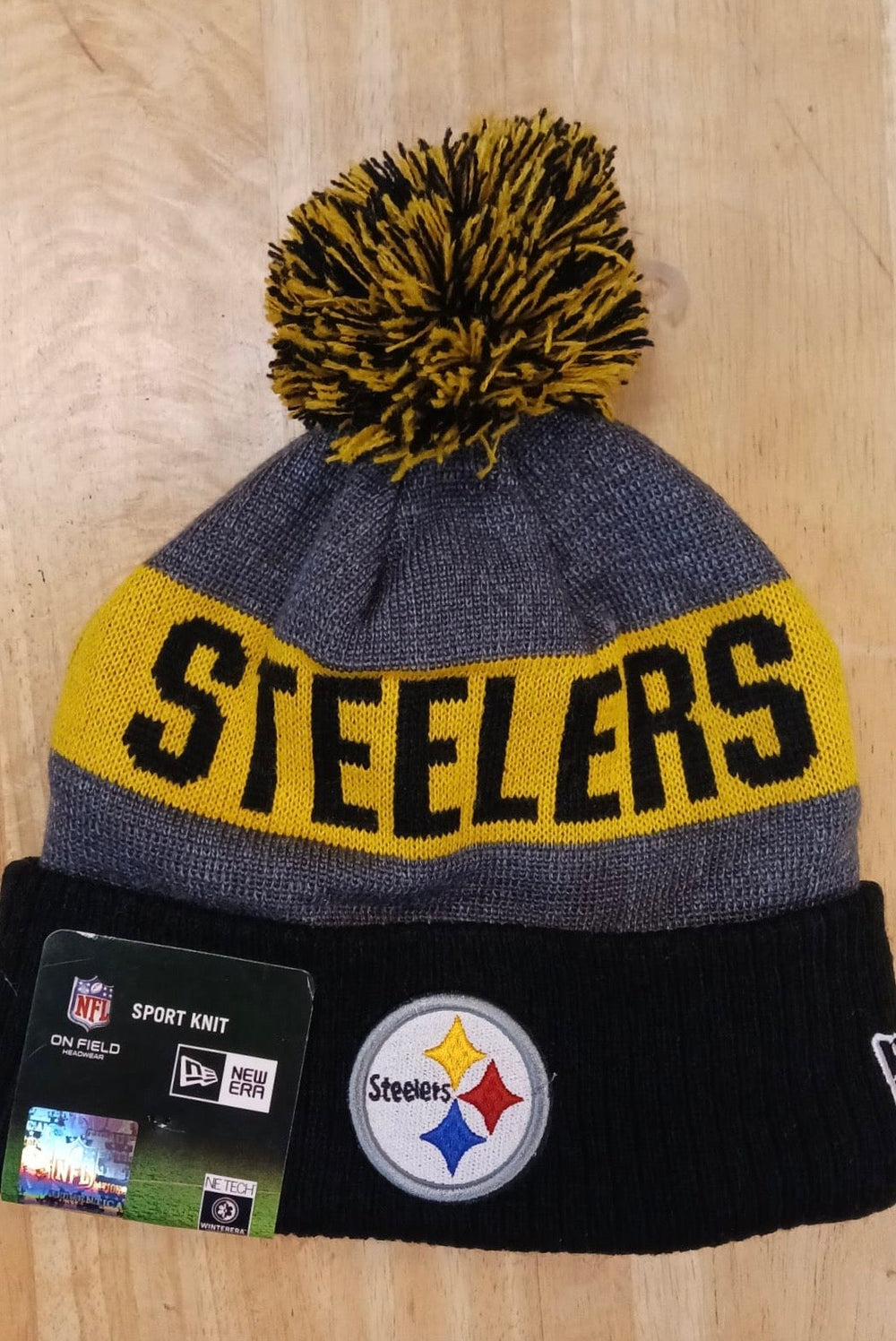 Pittsburgh Steelers NFL New Era winter Hat with Pom