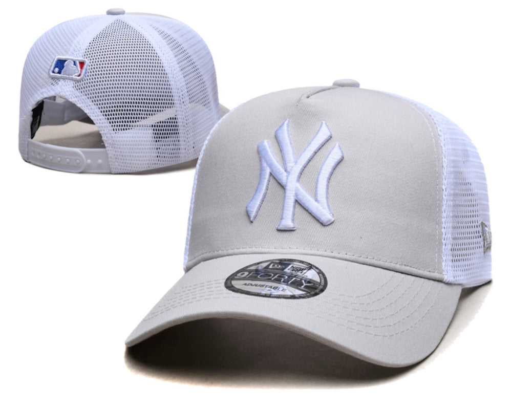 New York Yankees Official MLB Era Hat adjustable
