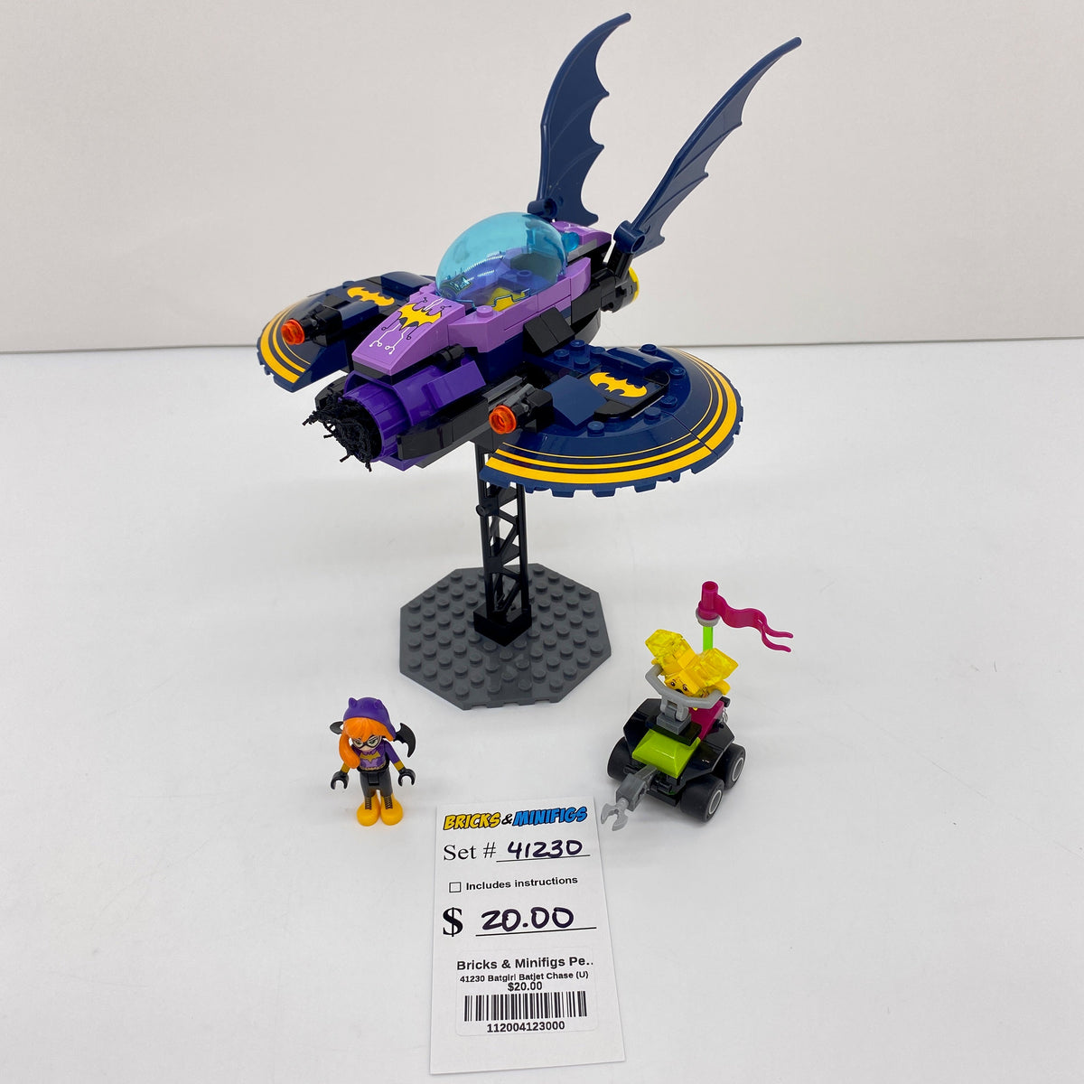 41230 Batgirl Batjet Chase (U)