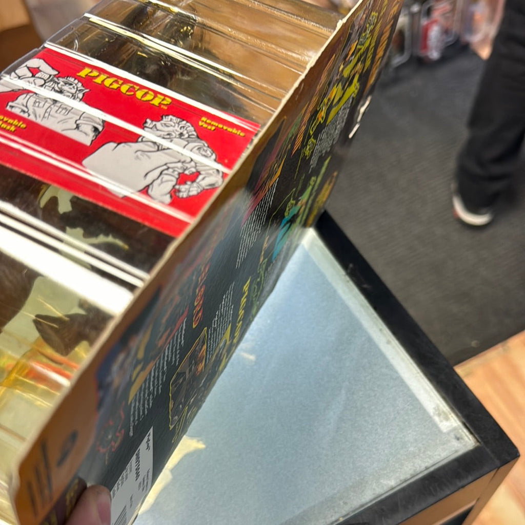 Pigcop (Vintage Duke Nukem, ReSaurus) SEALED product image 25, provided for visual reference and product detail review