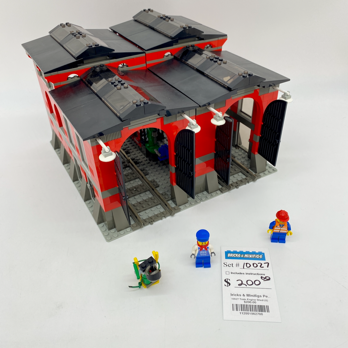 10027 Train Engine Shed (U) product image 1, provided for visual reference and product detail review