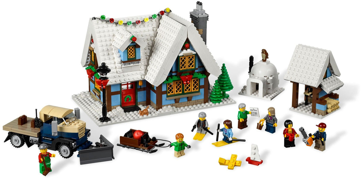 10229 Winter Village Cottage product image 2, provided for visual reference and product detail review