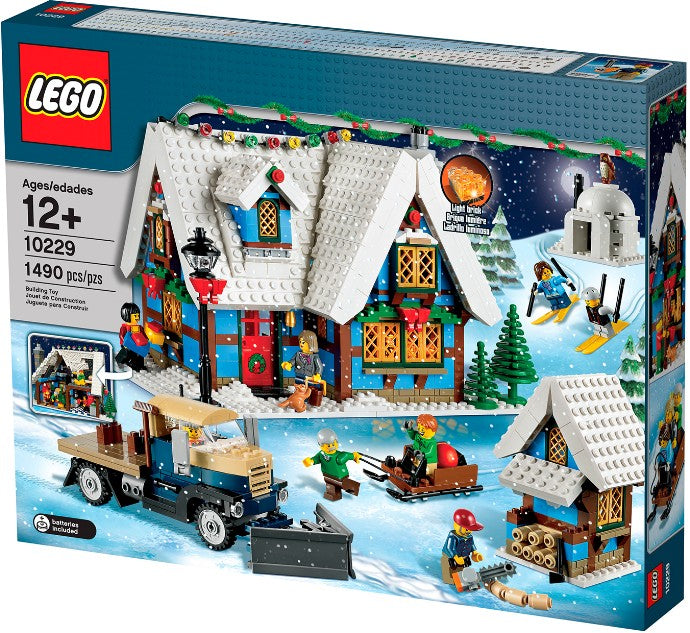 10229 Winter Village Cottage