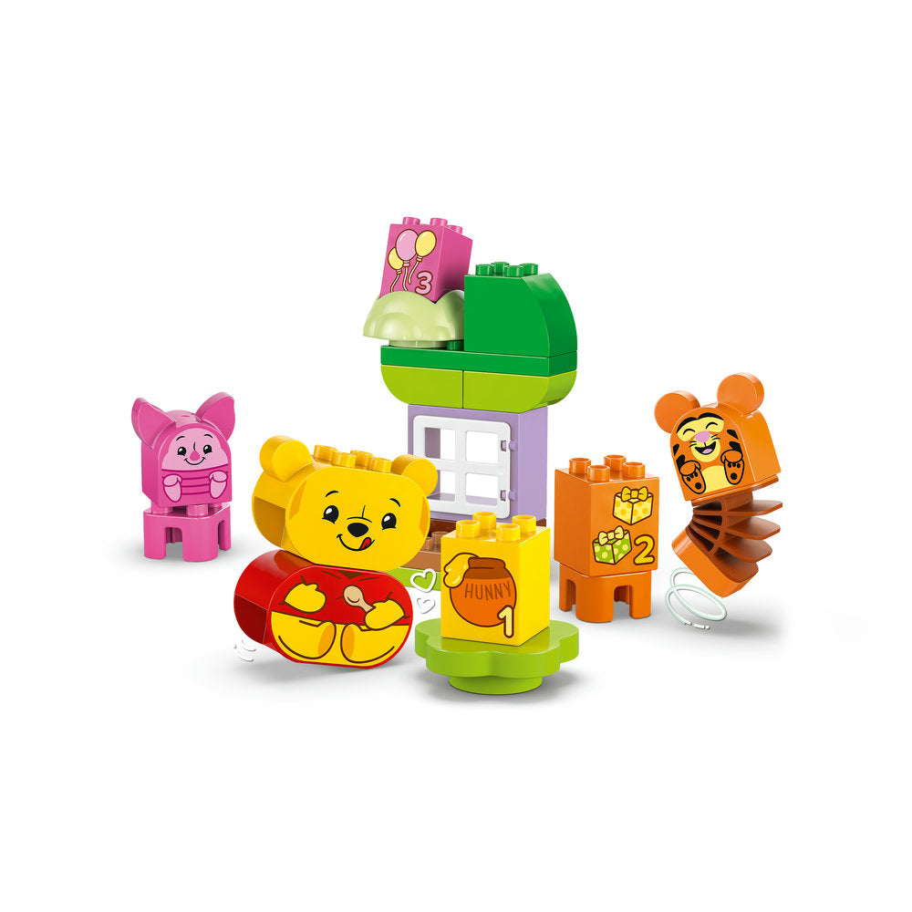 10457 Winnie the Pooh's Birthday Party product image 2, provided for visual reference and product detail review