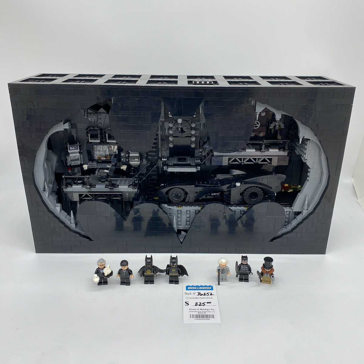 76252 Batcave Shadowbox (U) product image 1, provided for visual reference and product detail review