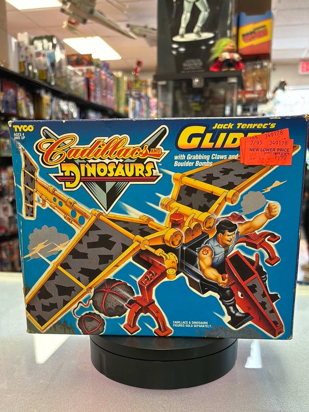 Jack Tenrec’s Glider (Vintage Cadillacs and Dinosaurs, Tyco) SEALED product image 1, provided for visual reference and