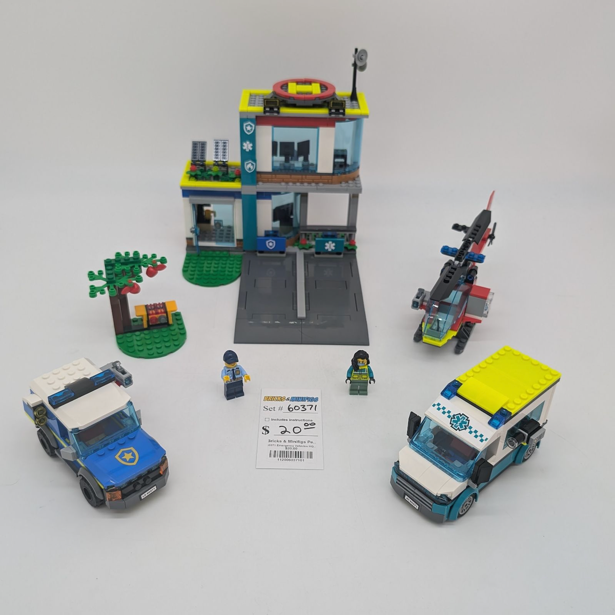60371 Emergency Vehicles HQ (U1) product image 1, provided for visual reference and product detail review