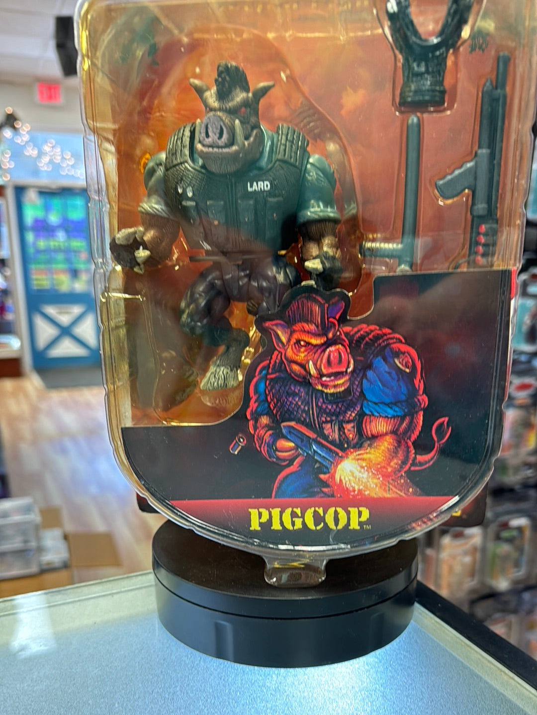 Pigcop (Vintage Duke Nukem, ReSaurus) SEALED product image 6, provided for visual reference and product detail review