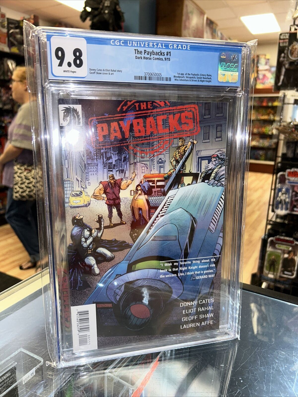 The Paybacks #1 (CGC 9.8 WHITE, Dark Horse Comics) KEY 1st Appearance product image 1, provided for visual reference and