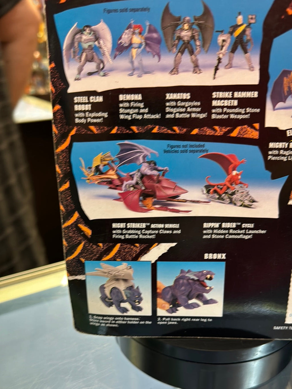Bronx 0558 (Vintage Gargoyles, Playmates) SEALED product image 8, provided for visual reference and product detail review