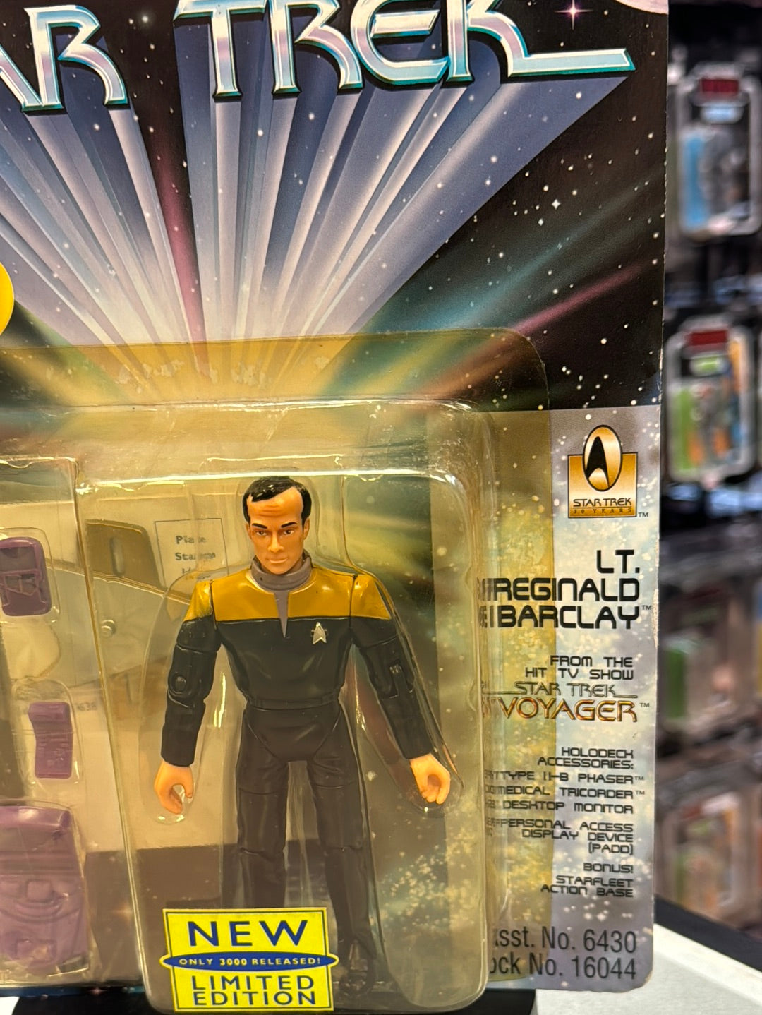 LT Reginald Barclay LE 3,000 (Vintage Star Trek, Playmates) SEALED product image 5, provided for visual reference and