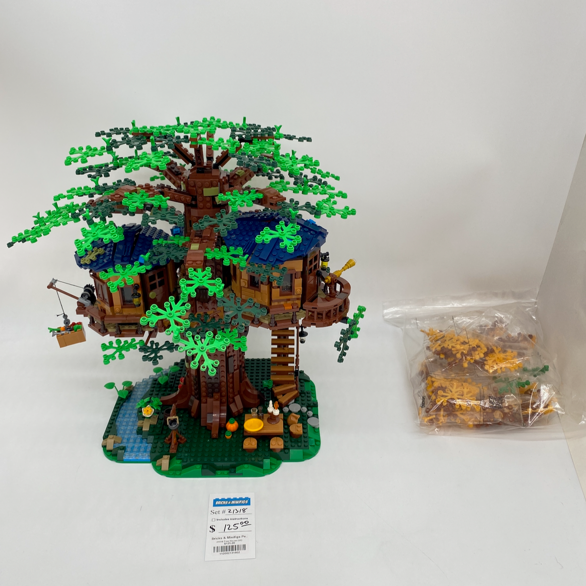 21318 Tree House (U2) product image 1, provided for visual reference and product detail review