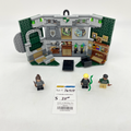 76410 Slytherin House Banner (U) product image 1, provided for visual reference and product detail review