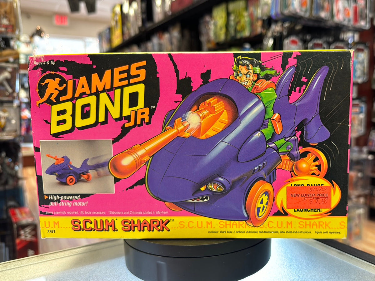 Scum Shark (Vintage James Bond Jr, Hasbro) SEALED product image 1, provided for visual reference and product detail review