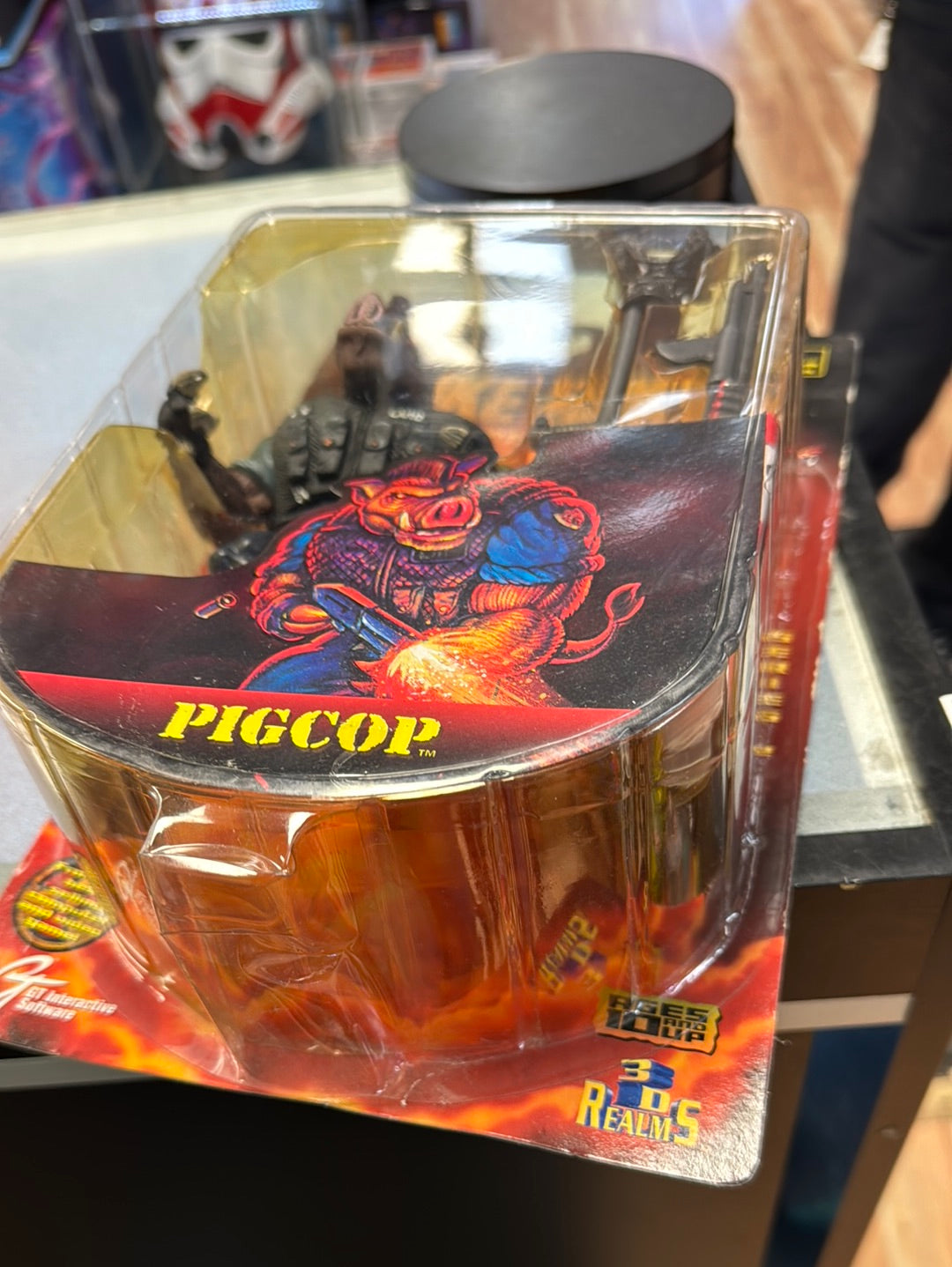 Pigcop (Vintage Duke Nukem, ReSaurus) SEALED product image 21, provided for visual reference and product detail review