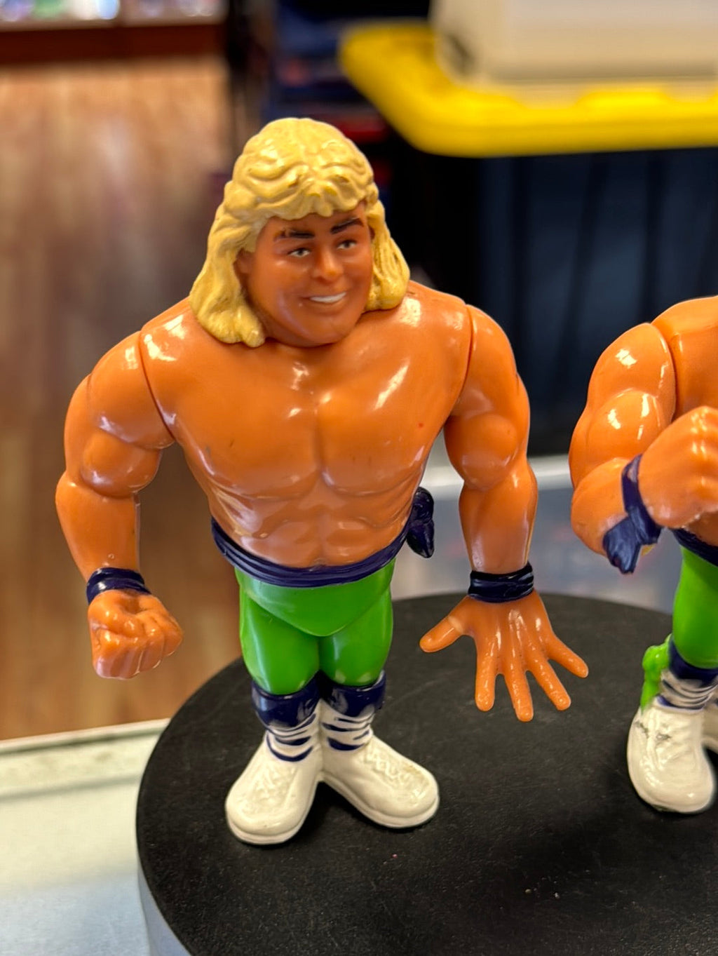 The Rockers 1220 (Vintage WWF WWE, Hasbro) product image 4, provided for visual reference and product detail review