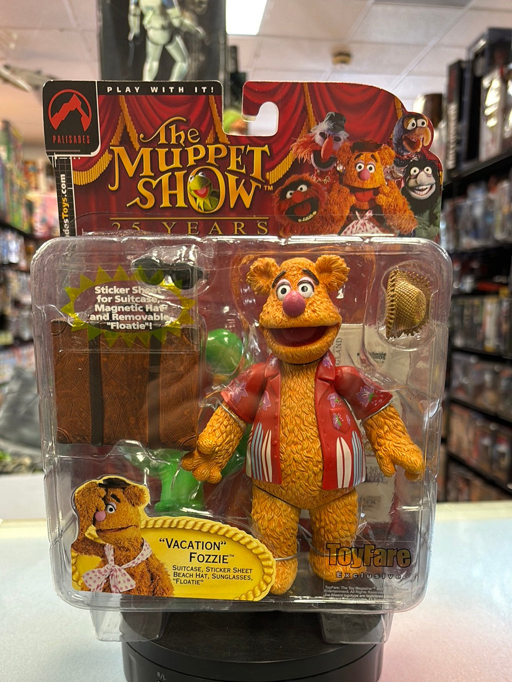 ”Vacation” Fozzie 1115 (Vintage Muppets Show 25 Years, Palisades) SEALED product image 1, provided for visual reference and