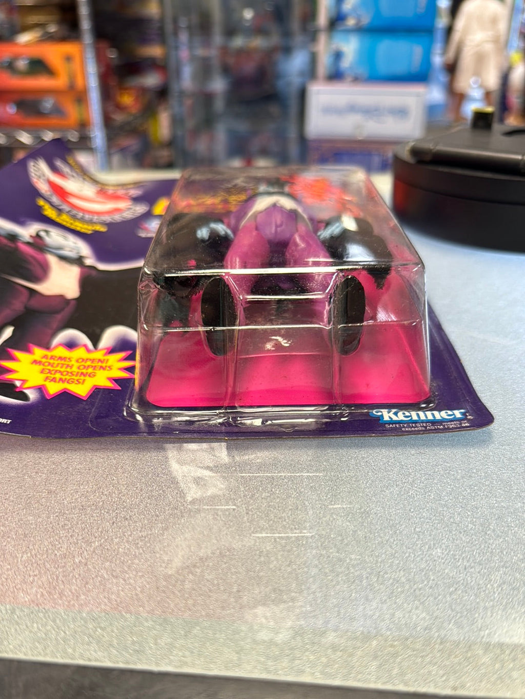 Dracula Monster 1689 (Vintage Ghostbusters, Kenner) SEALED product image 9, provided for visual reference and product detail