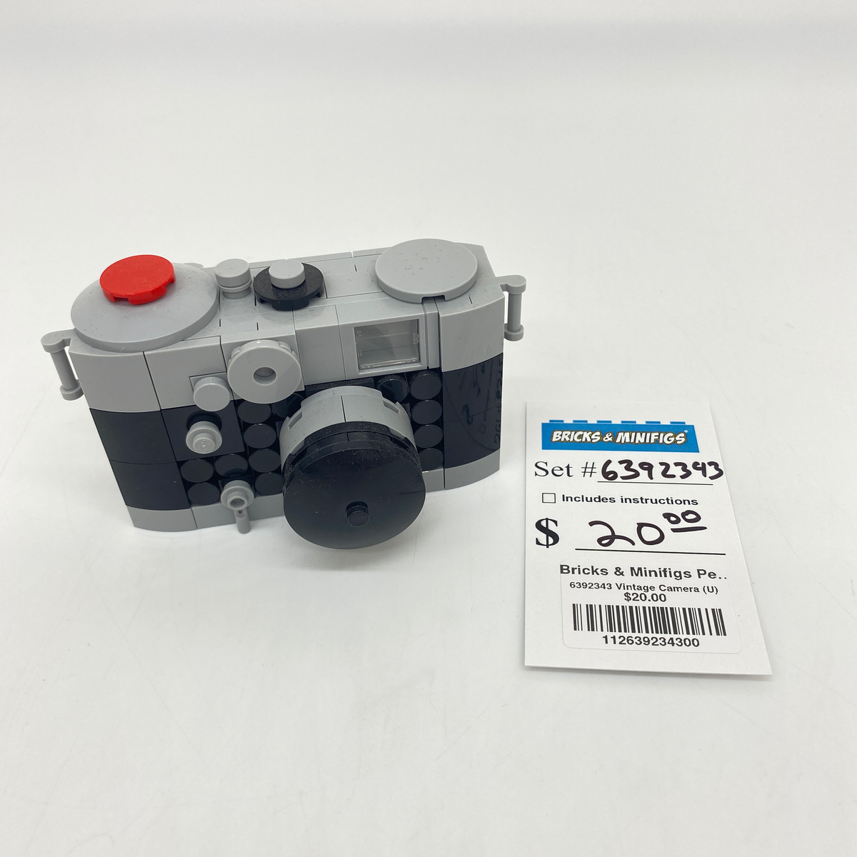 6392343 Vintage Camera (U) product image 1, provided for visual reference and product detail review