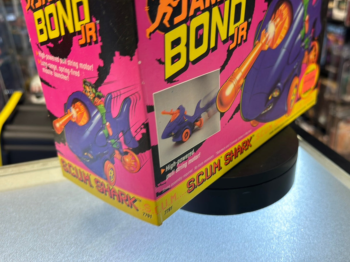 Scum Shark (Vintage James Bond Jr, Hasbro) SEALED product image 11, provided for visual reference and product detail review