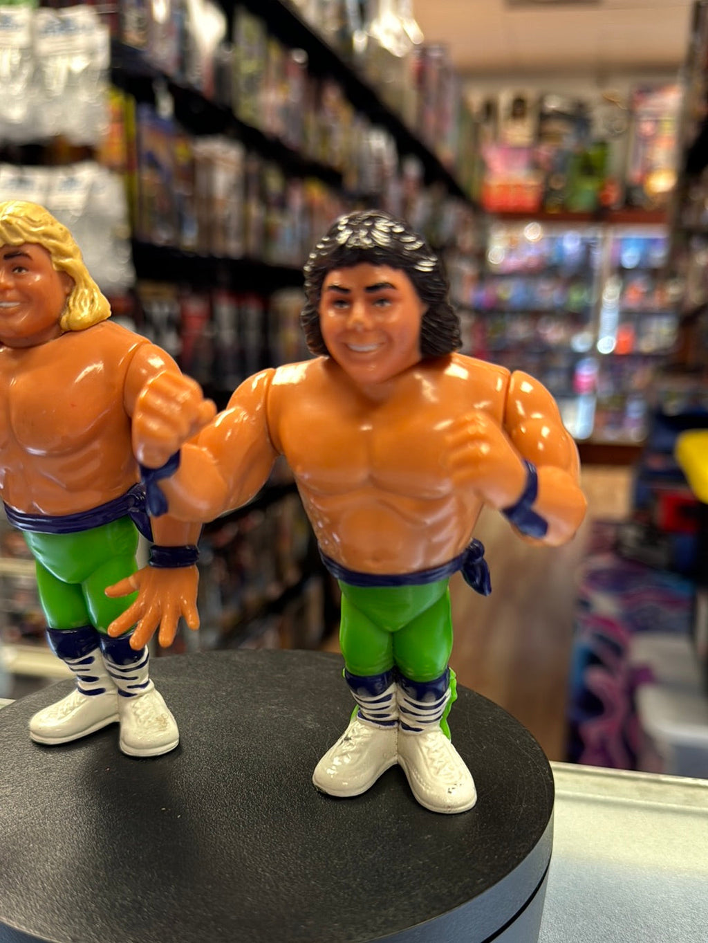 The Rockers 1220 (Vintage WWF WWE, Hasbro) product image 2, provided for visual reference and product detail review