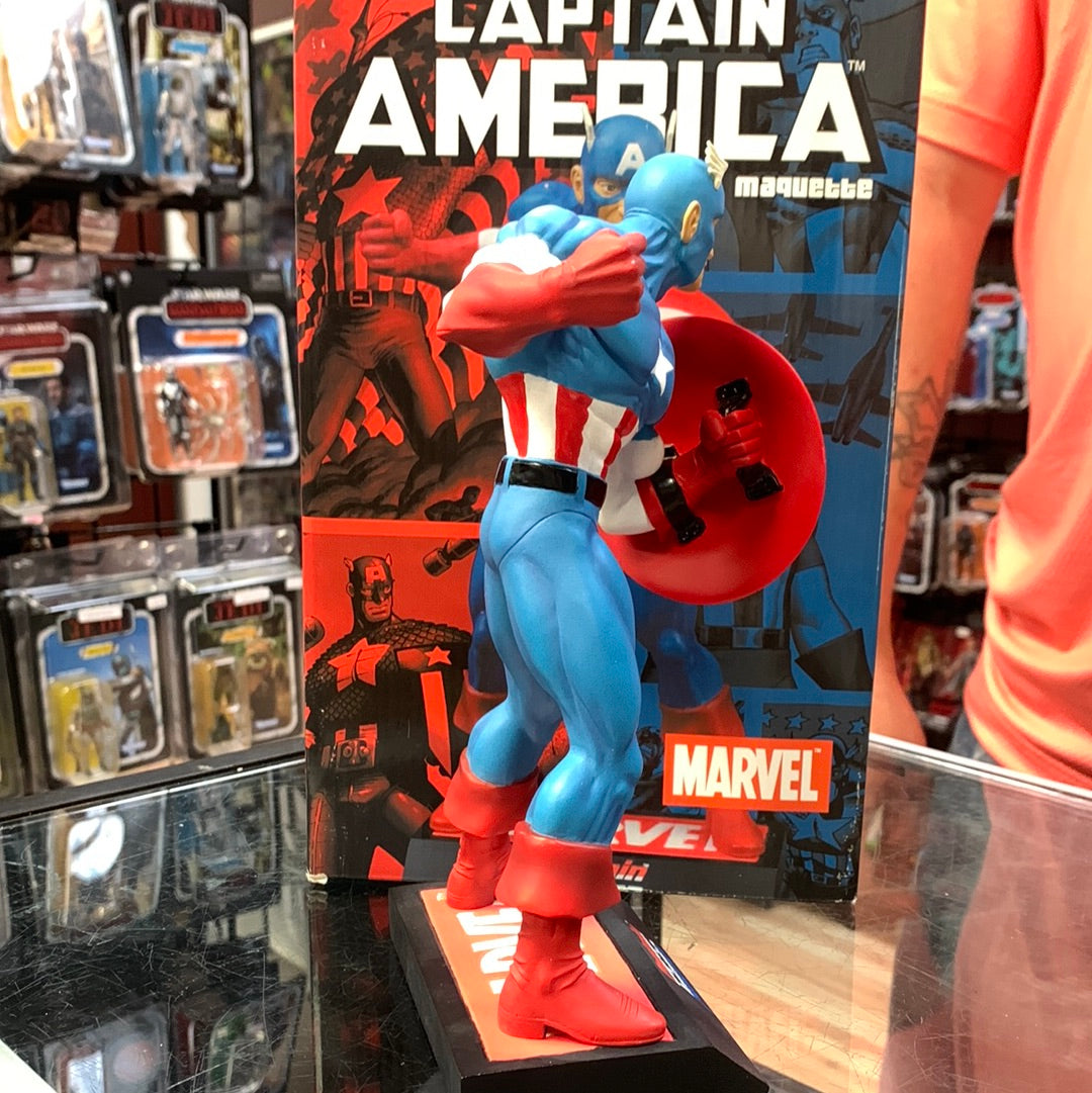 Captain America (Marvel, Diamond Select) Open Box product image 5, provided for visual reference and product detail review