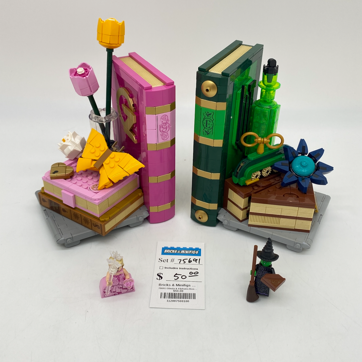 75691 Glinda & Elphaba Bookends (U) product image 1, provided for visual reference and product detail review