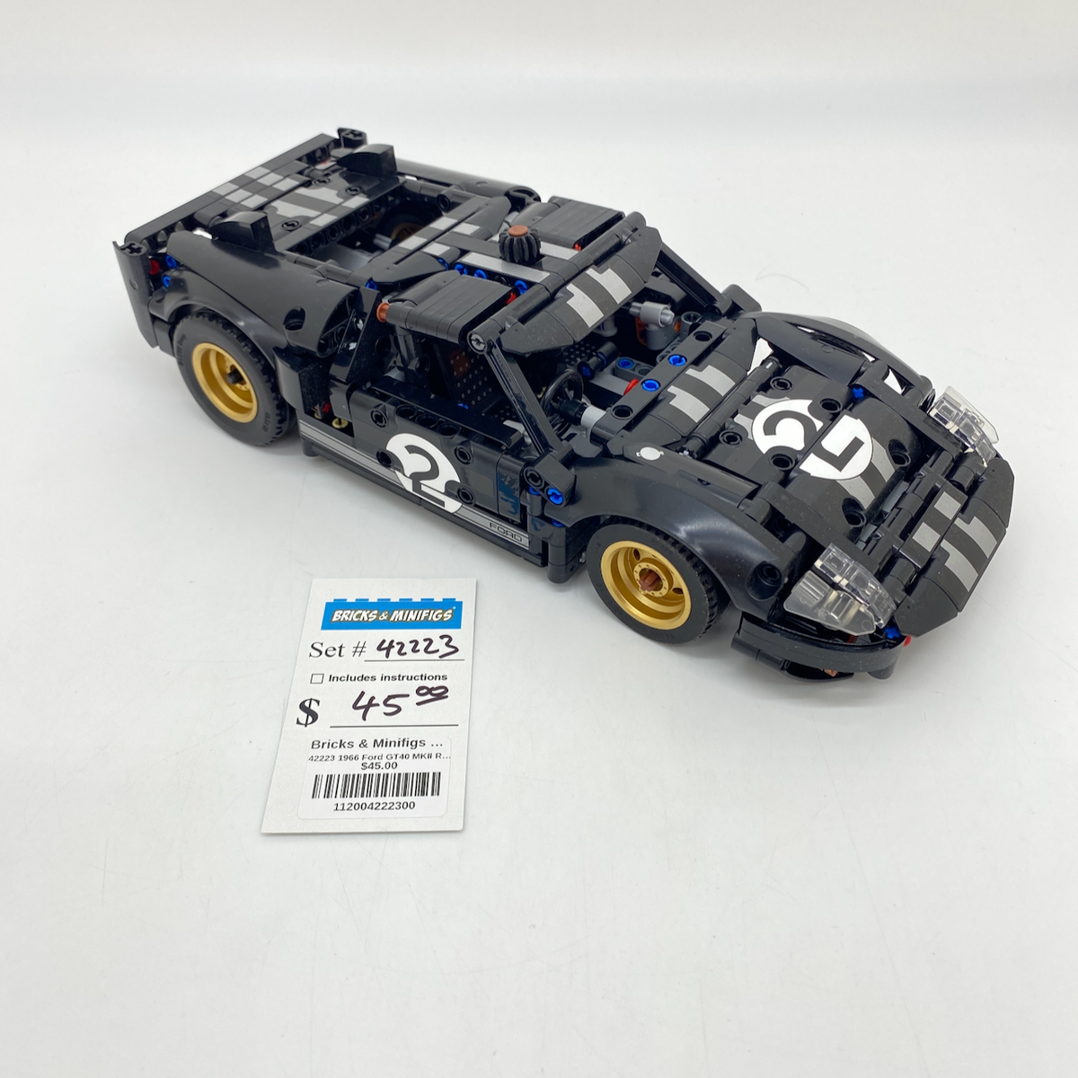 42223 1966 Ford GT40 MKII Race Car (U) product image 1, provided for visual reference and product detail review