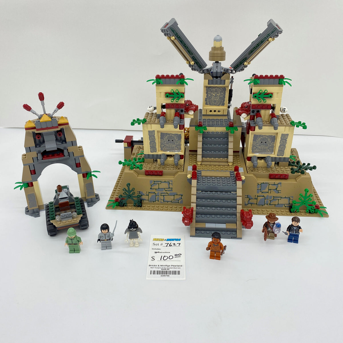 7627 Temple of the Crystal Skull (U) product image 1, provided for visual reference and product detail review