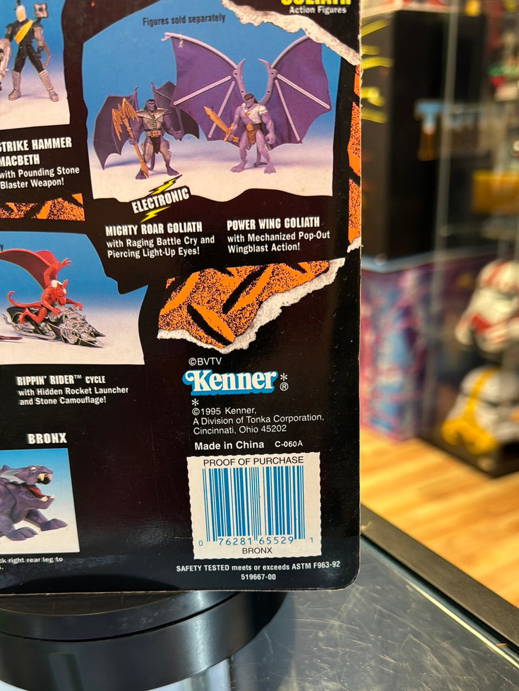 Bronx 0558 (Vintage Gargoyles, Playmates) SEALED product image 9, provided for visual reference and product detail review