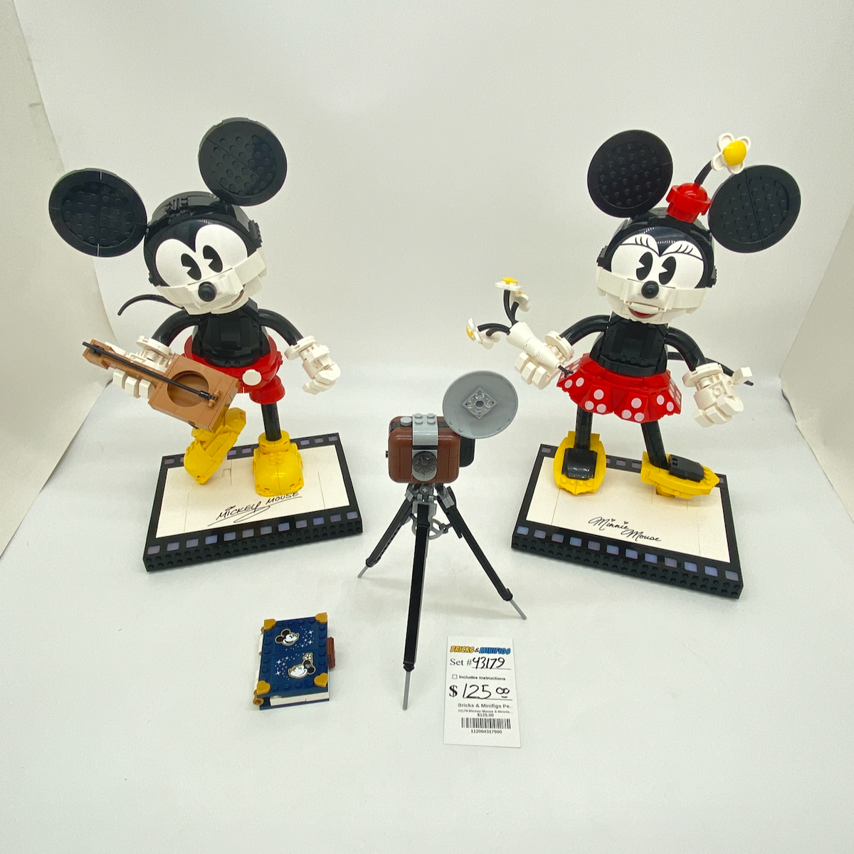 43179 Mickey Mouse & Minnie Mouse (U) product image 1, provided for visual reference and product detail review