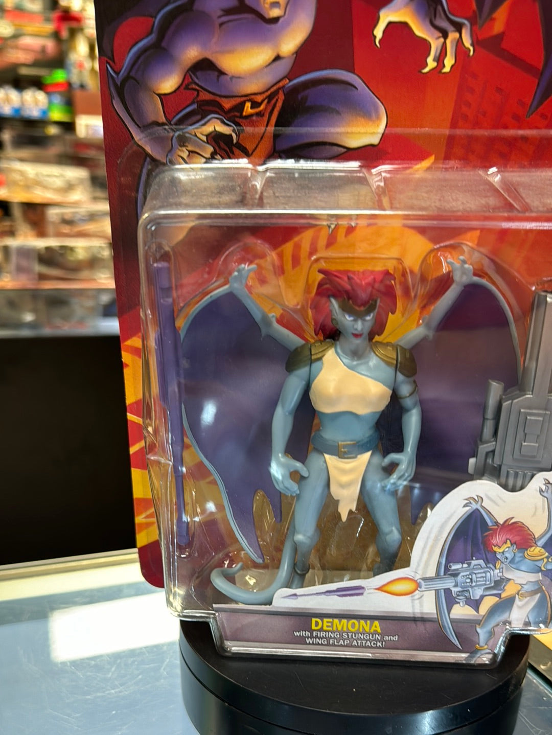 Demona 0556 (Vintage Gargoyles, Playmates) SEALED product image 5, provided for visual reference and product detail review