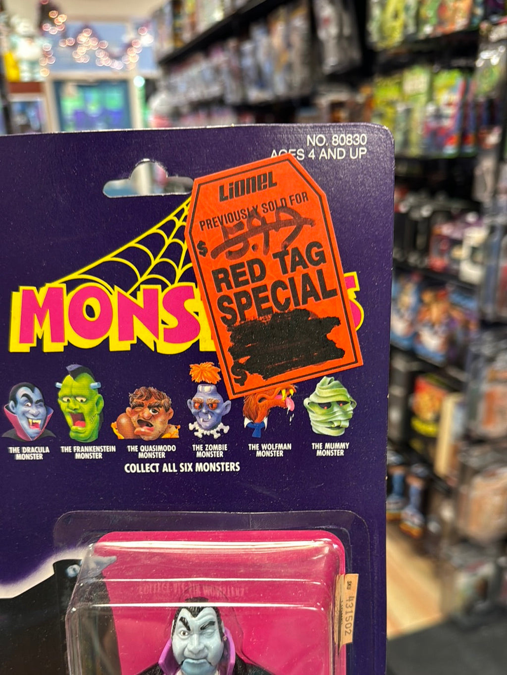 Dracula Monster 1689 (Vintage Ghostbusters, Kenner) SEALED product image 3, provided for visual reference and product detail