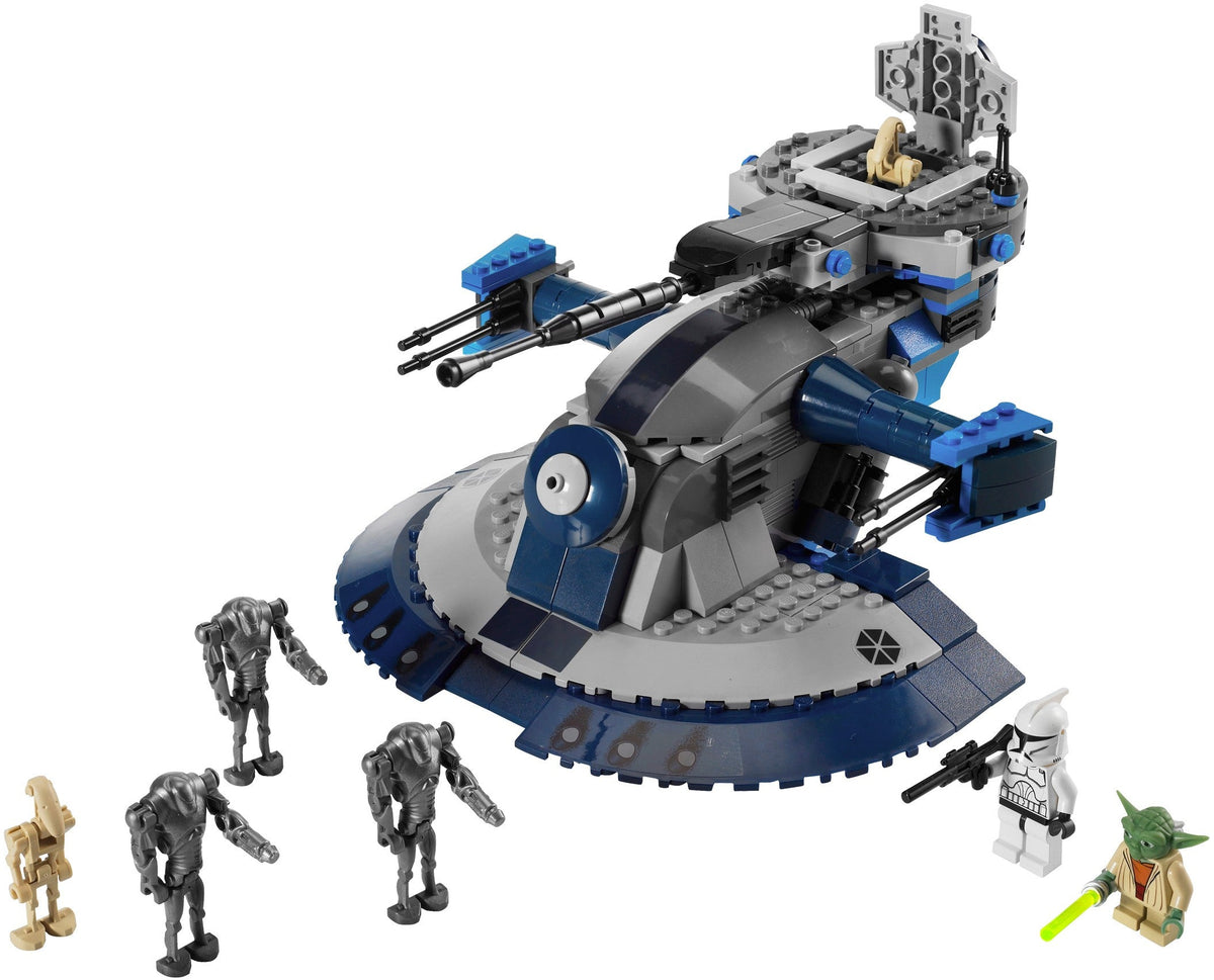 8018 Armored Assault Tank (AAT) (C) product image 2, provided for visual reference and product detail review