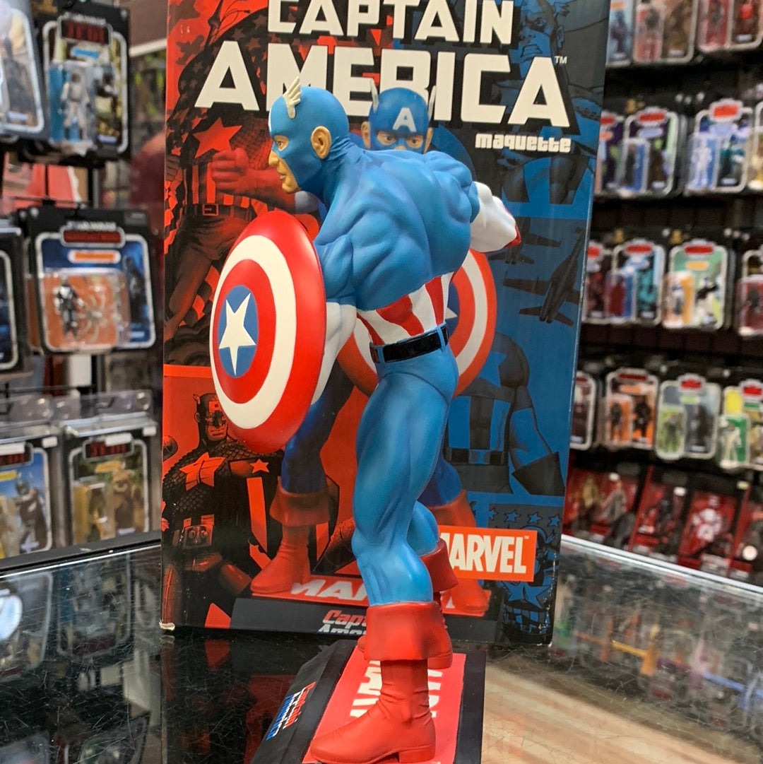 Captain America (Marvel, Diamond Select) Open Box product image 3, provided for visual reference and product detail review