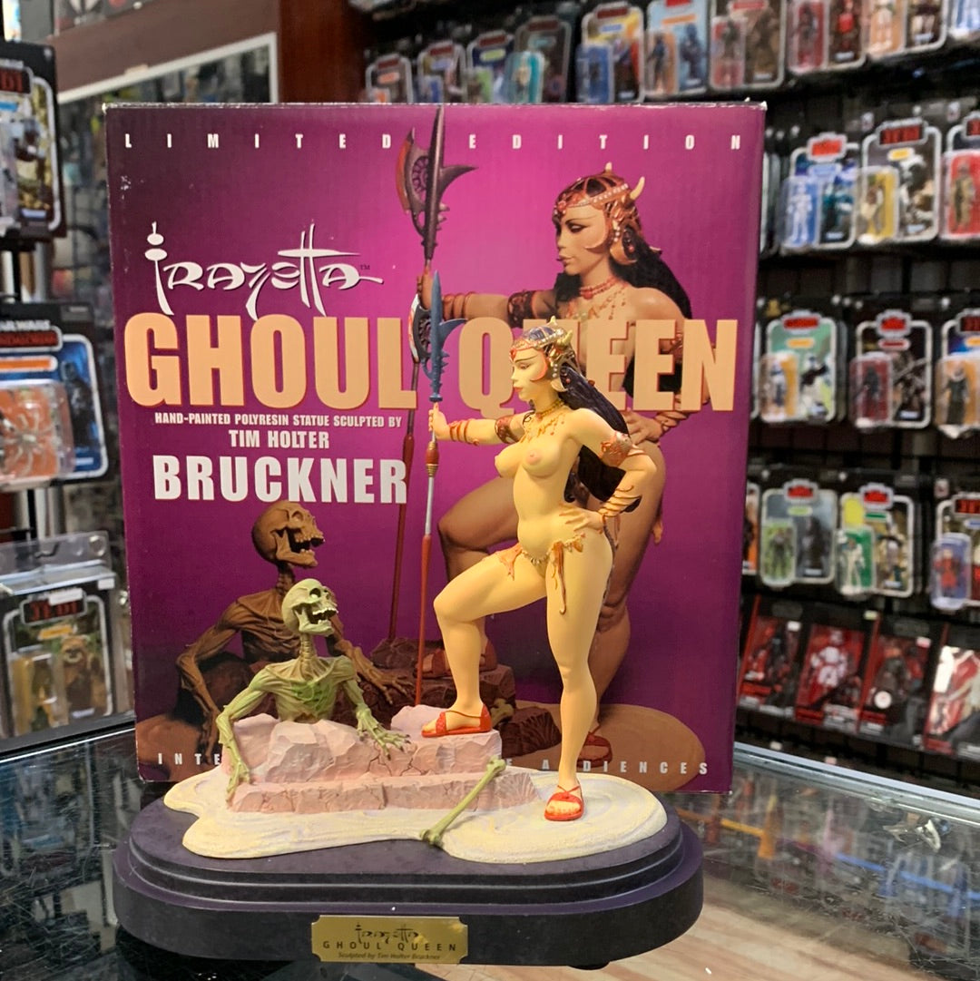 Ghoul Queen Statue (National Lampoon, Spectrum Design)Open Box product image 1, provided for visual reference and product