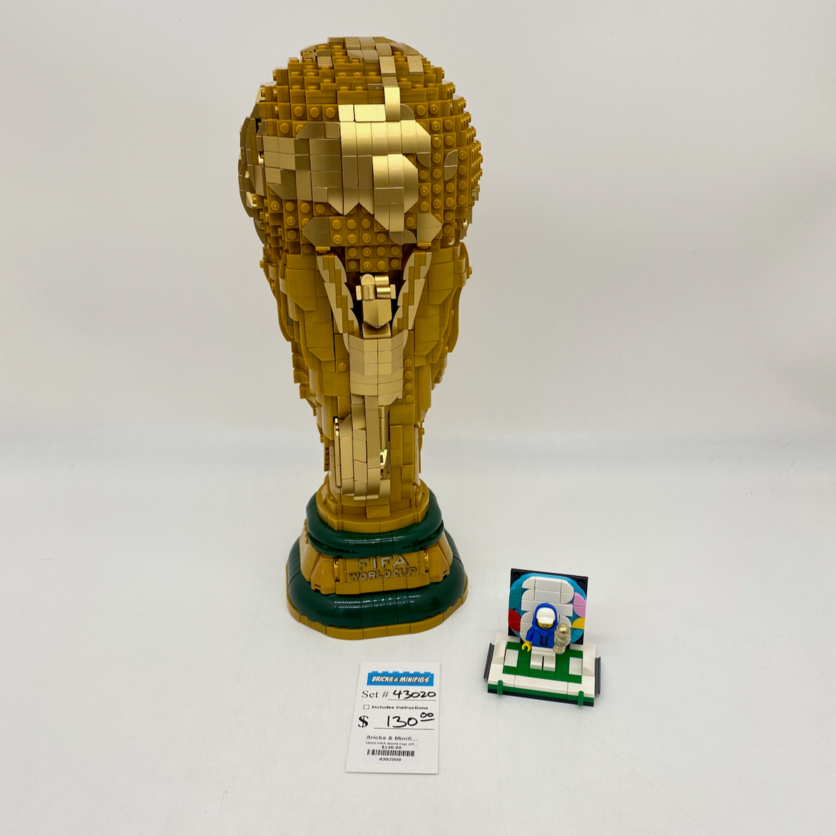 43020 FIFA World Cup Official Trophy (U) product image 1, provided for visual reference and product detail review