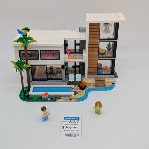 31153 Modern House (U) product image 1, provided for visual reference and product detail review