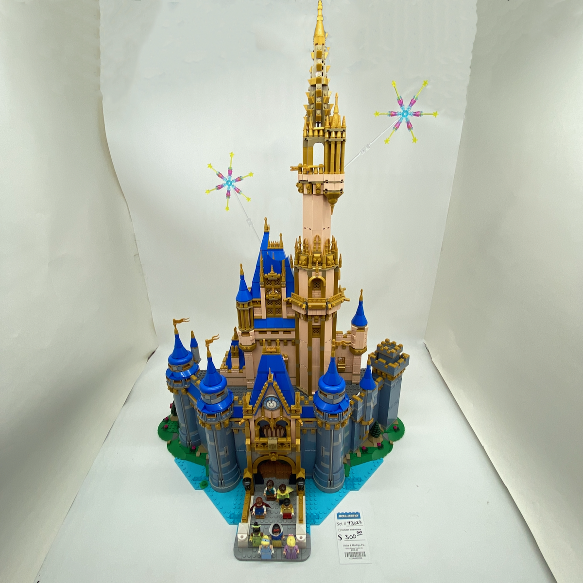 43222 Disney Castle (U) product image 1, provided for visual reference and product detail review