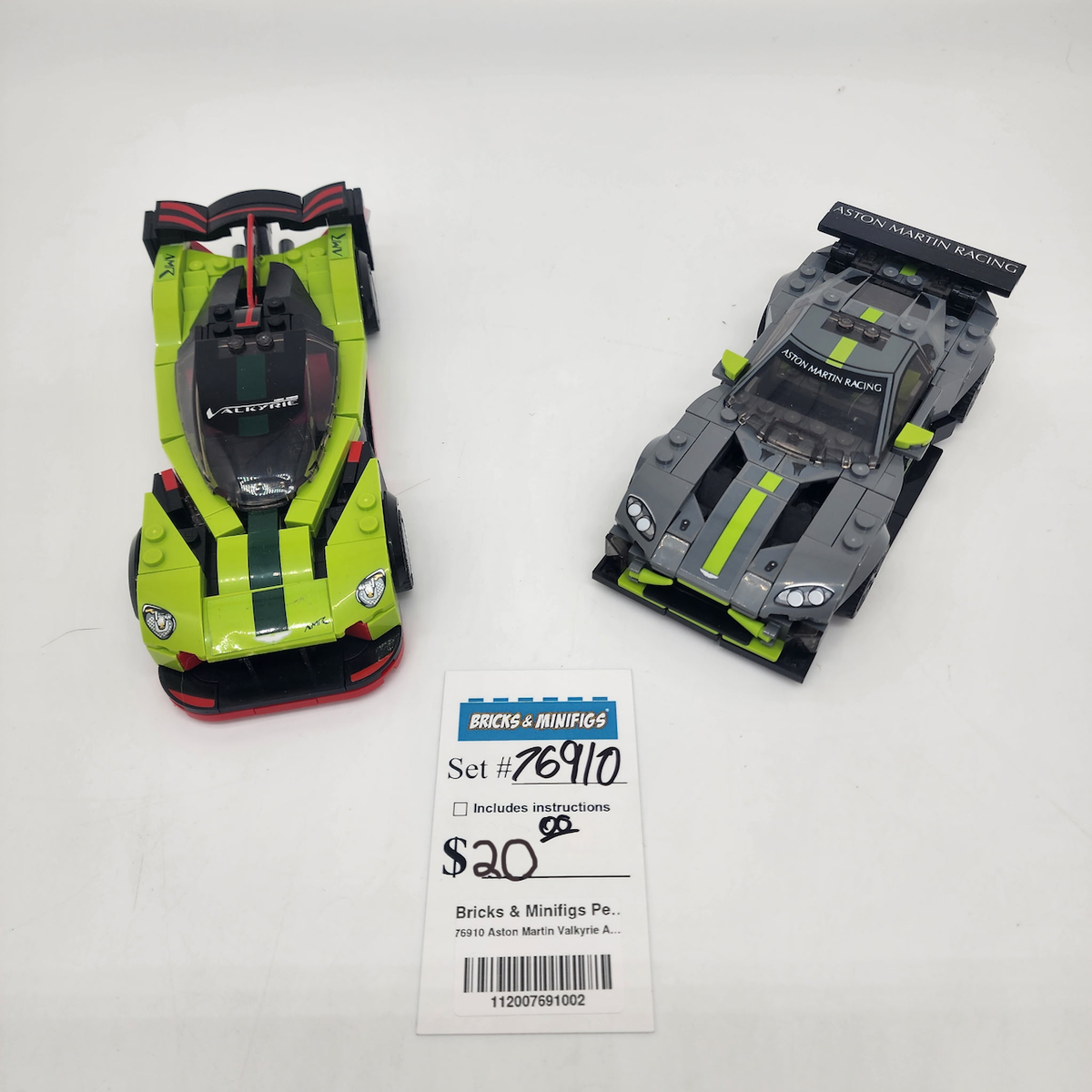 76910 Aston Martin Valkyrie AMR Pro and Aston Martin Vantage GT3 (U2) product image 1, provided for visual reference and