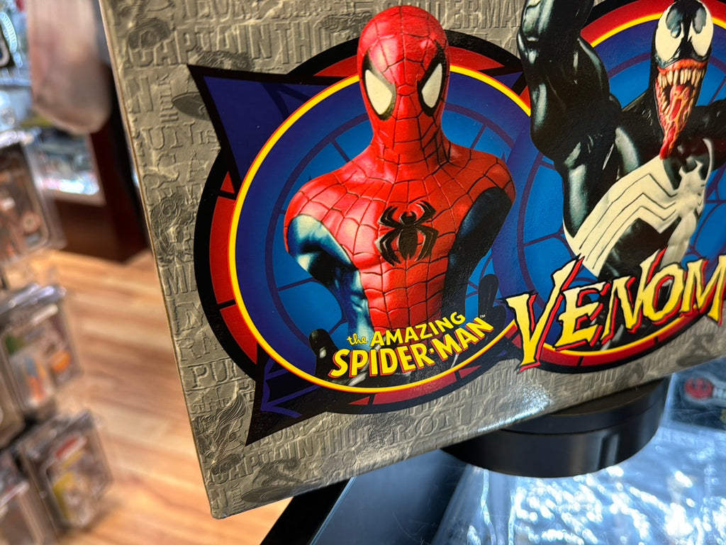 Amazing Spider-Man & Venom Triple Pack Mini Bust (Vintage Bowen, Marvel) product image 3, provided for visual reference and