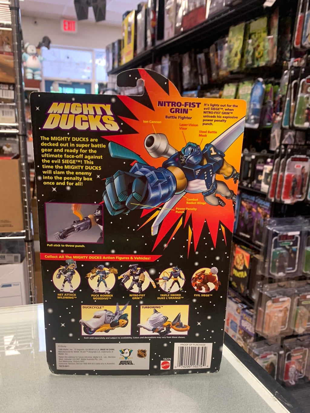 Nitro Fist Grin (Mighty Ducks, Mattel) product image 4, provided for visual reference and product detail review