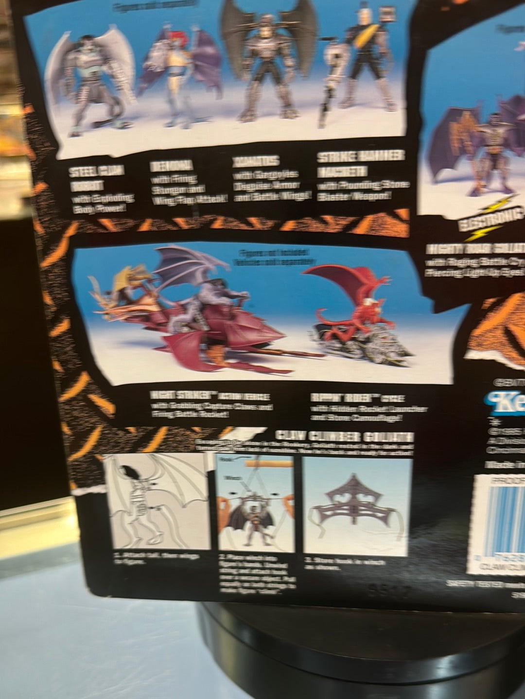Claw Climber Goliath 0564 (Vintage Gargoyles, Playmates) SEALED product image 14, provided for visual reference and product