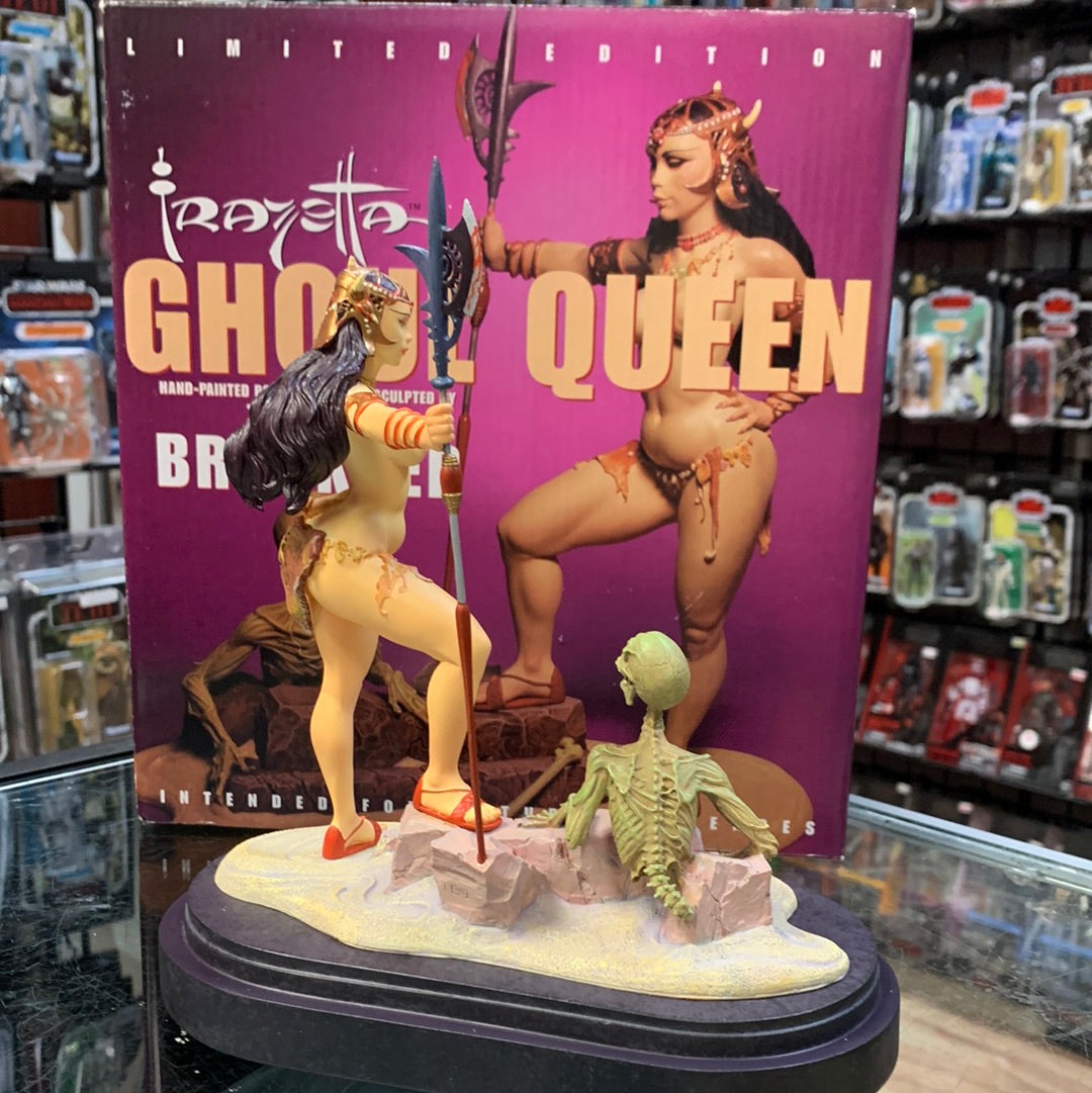Ghoul Queen Statue (National Lampoon, Spectrum Design)Open Box product image 5, provided for visual reference and product