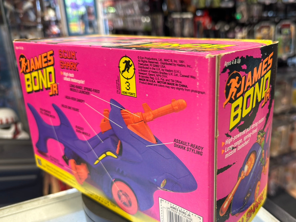 Scum Shark (Vintage James Bond Jr, Hasbro) SEALED product image 8, provided for visual reference and product detail review