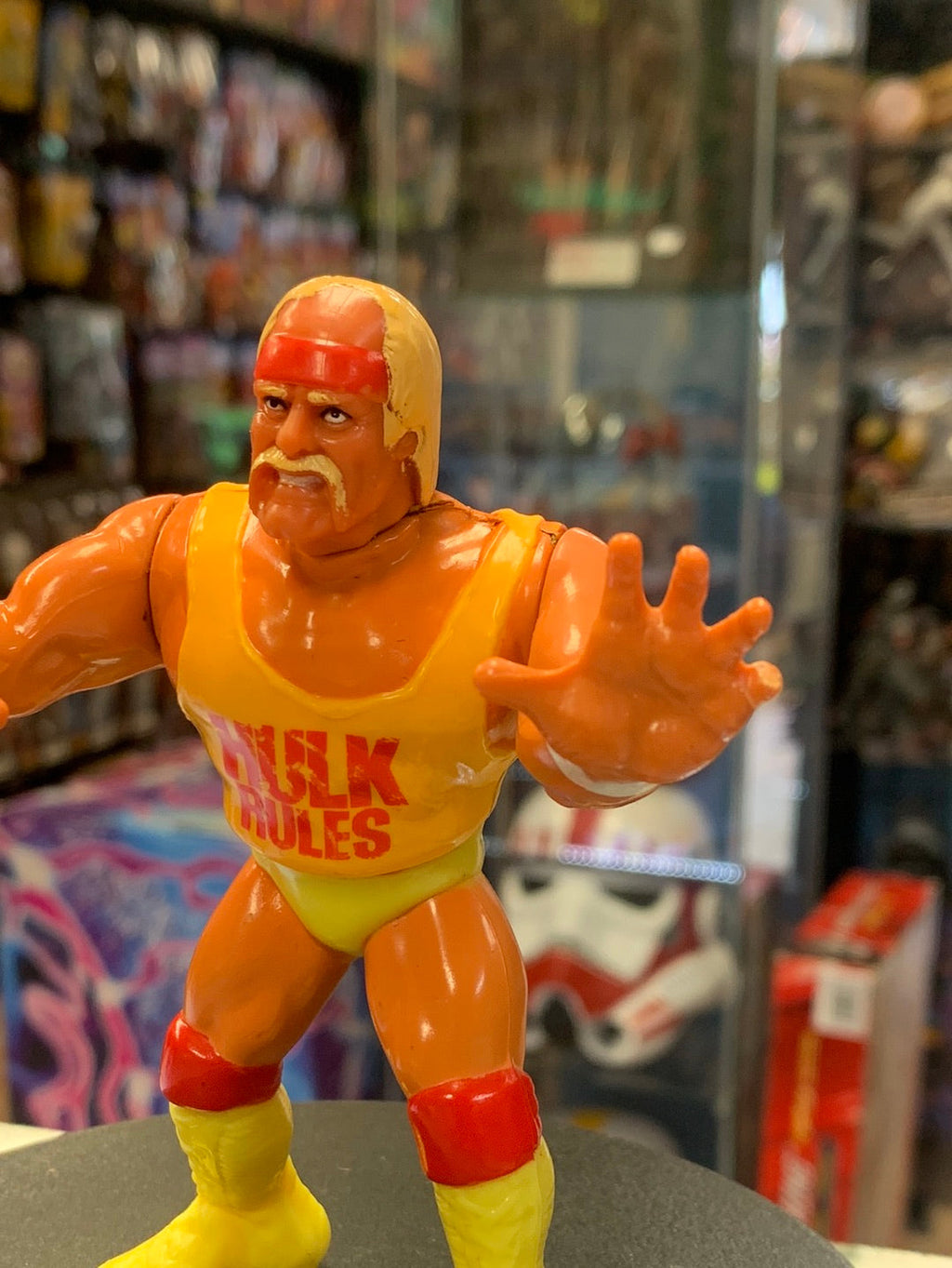 Body Slamming Hulk Hogan 0848 (Vintagw WWF WWE, Hasbro) product image 3, provided for visual reference and product detail