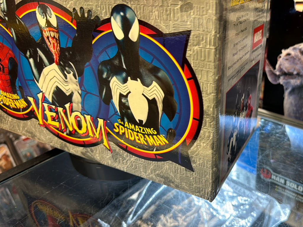 Amazing Spider-Man & Venom Triple Pack Mini Bust (Vintage Bowen, Marvel) product image 9, provided for visual reference and