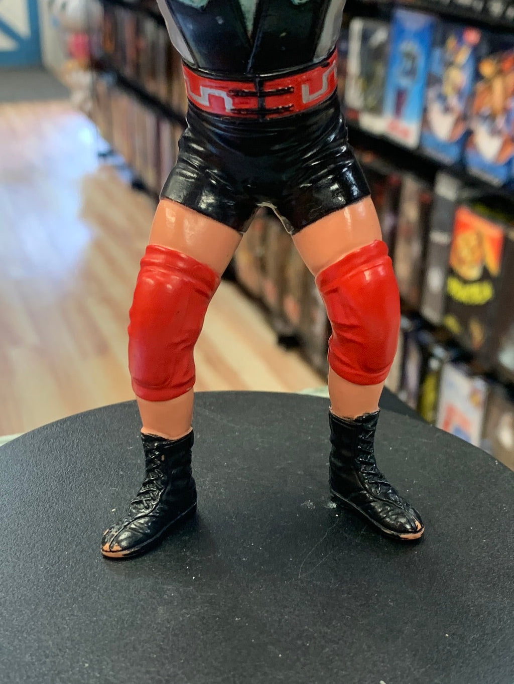 El Gigante 0855 (Vintage WCW, Galoob) **UK Release** product image 4, provided for visual reference and product detail review