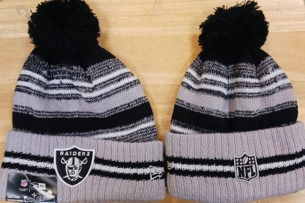 Las Vegas Raiders NFL New Era winter Hat with Pom