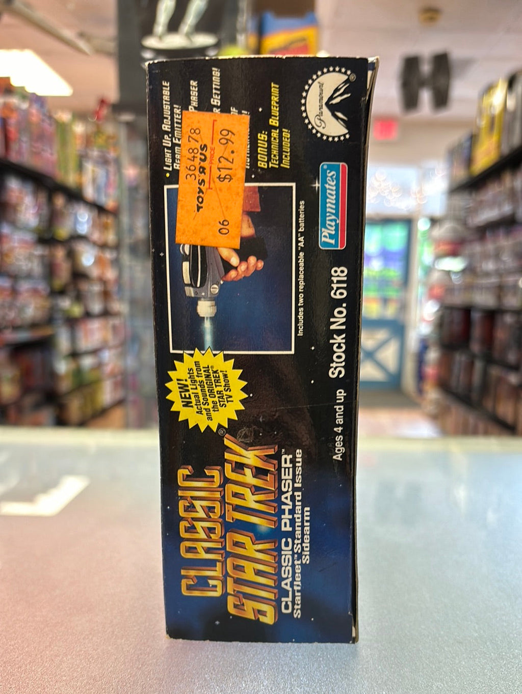 Classic Phaser (Star Trek, Playmates) SEALED product image 4, provided for visual reference and product detail review